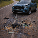 RESÍDUOS NA VIA após um SINISTRO RODOVIÁRIO